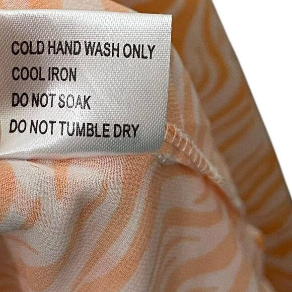 Princess Polly NWT Ziggy Shirt Zebra Print Button Down Women’s Size 4 Orange - Picture 6 of 9